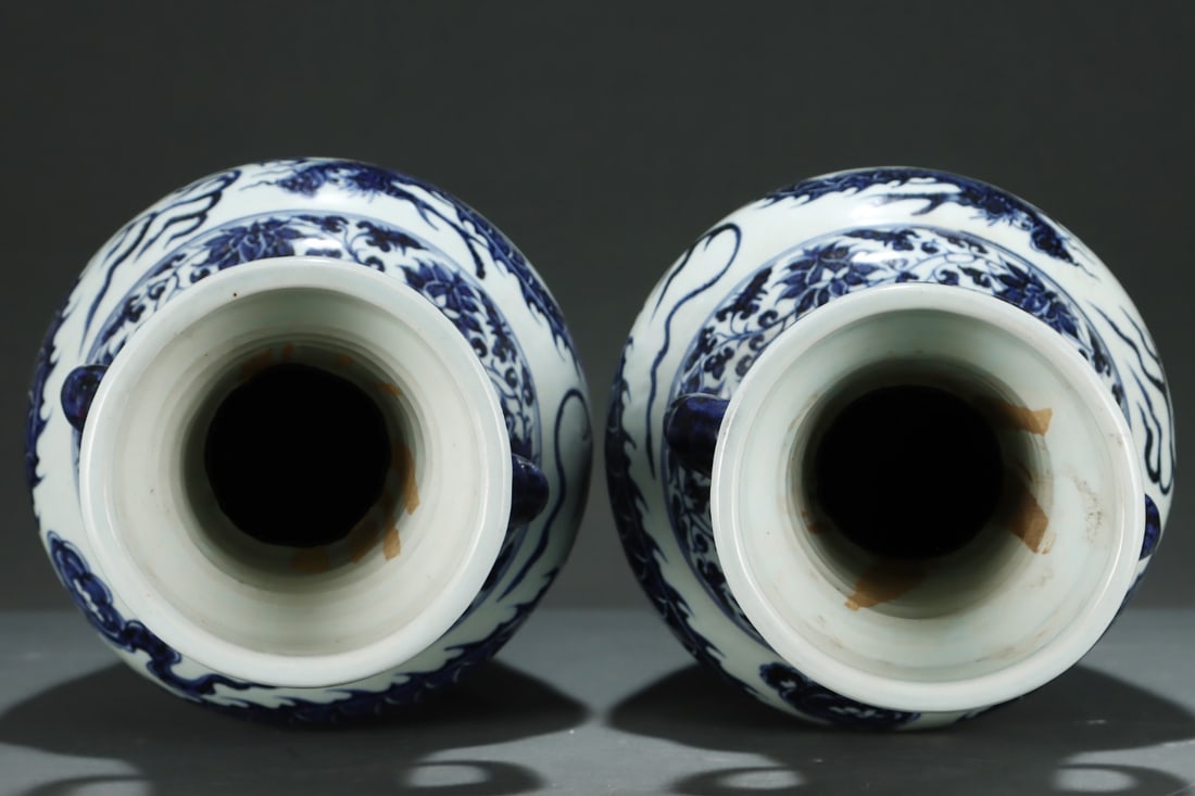 An Exquisite Blue and White Lotus Pattern Auspicious Cloud Pattern Dragon and Phoenix Pattern - 4