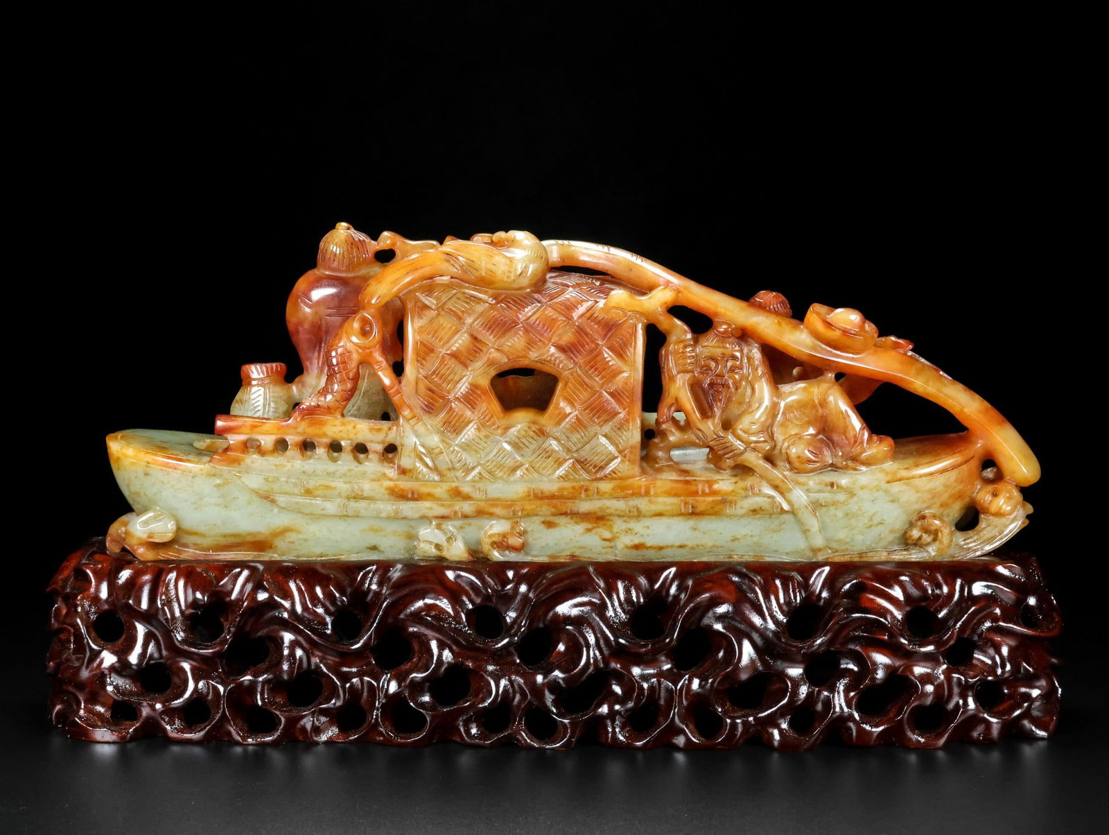 An Exquisite White Jade Character boating Ornament: An Exquisite White Jade Character boating Ornament Qing Dynasty, China Qianlong Four-character Mark Size:27cmx10cmx6cm Weight:1198g (The Dimensions Of All Batches Are Manually Measured.If You Need Mor