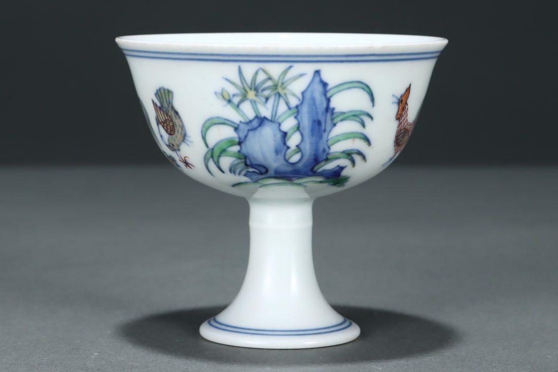 An Exquisite Doucai Flower and Bird Pattern Cup - 2
