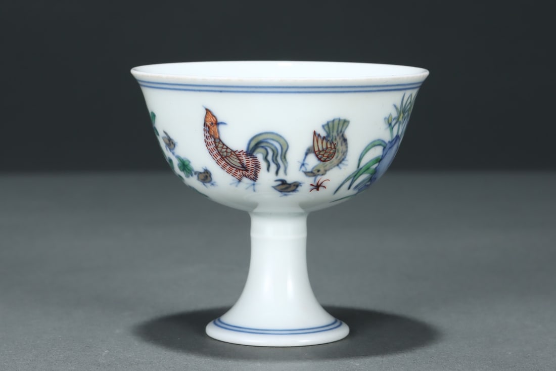 An Exquisite Doucai Flower and Bird Pattern Cup - 3