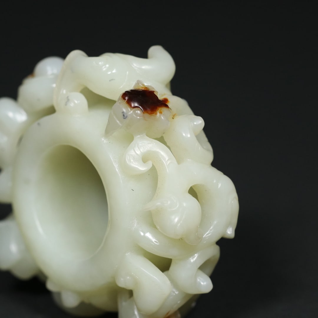 An Exquisite White Jade Chi-Dragon Pattern Ornament - 7