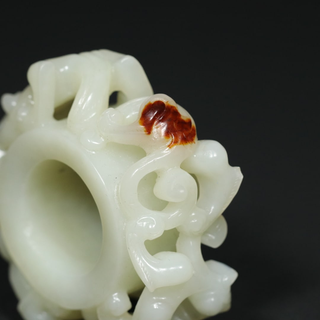 An Exquisite White Jade Chi-Dragon Pattern Ornament - 8