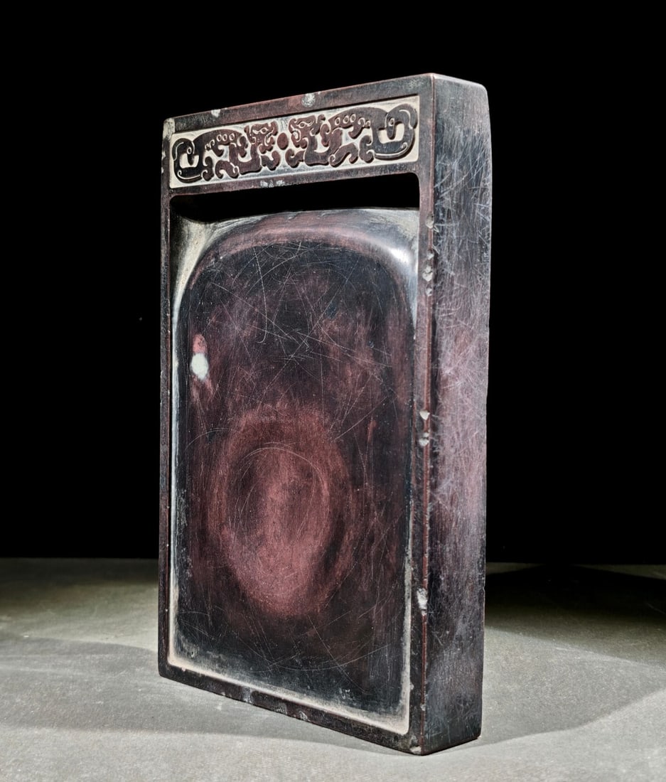 An Exquisite Dragon Pattern with poem Inkstone: An Exquisite Dragon Pattern with poem Inkstone Sheng sun Size:23.9cmx15.1cmx3.5cm (The Dimensions Of All Batches Are Manually Measured.If You Need More Detailed Information, Please Contact Our Custome