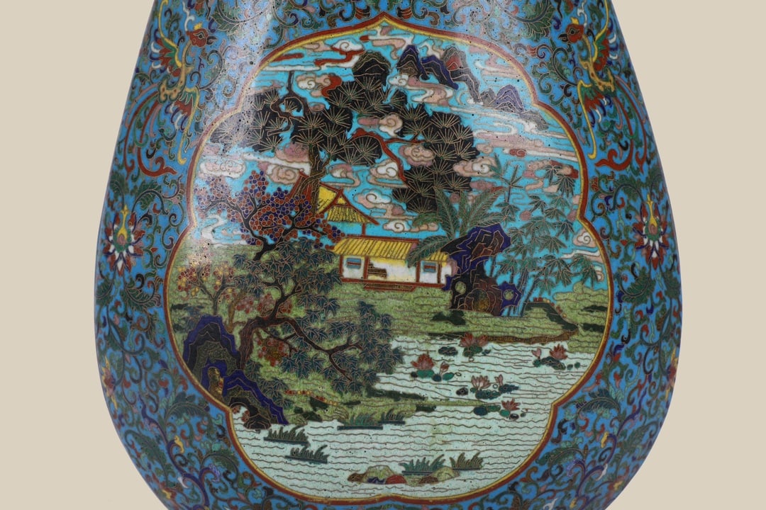 An Exquisite Cloisonne Dragon and Phoenix Pattern Flower Pattern Seawater Pattern Landscape Pattern - 8