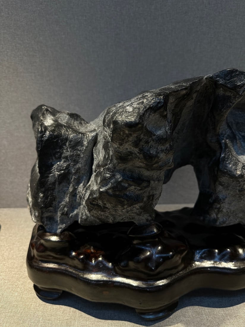 An Exquisite Lingbi Stone Ornament - 4