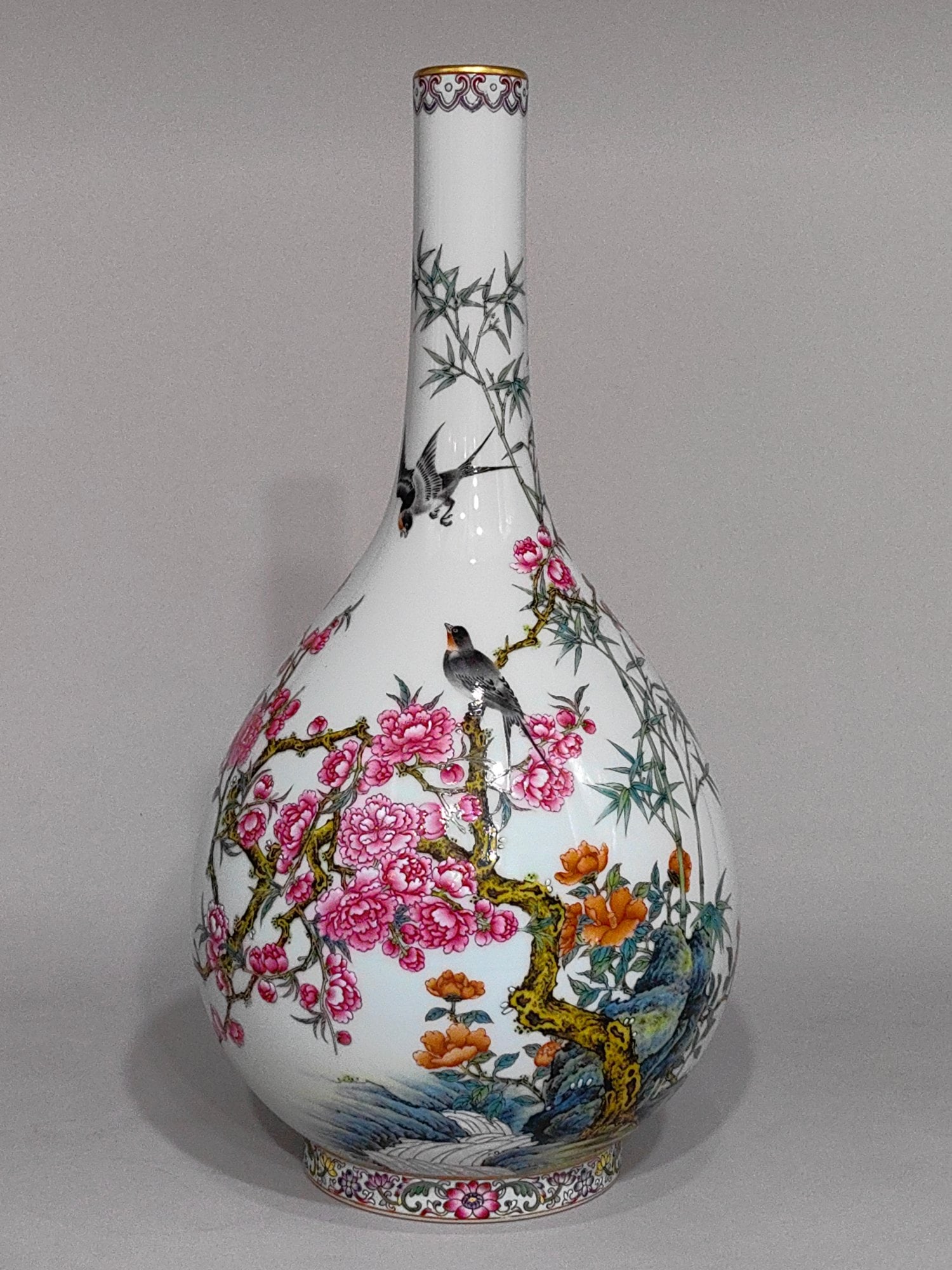 An Exquisite Famille-Rose Flower and Bird Pattern with poem Vase: An Exquisite Famille-Rose Flower and Bird Pattern with poem Vase Qing Dynasty, China Yongzheng Six-character Mark Size:34cmx19cm (The Dimensions Of All Batches Are Manually Measured.If You Need