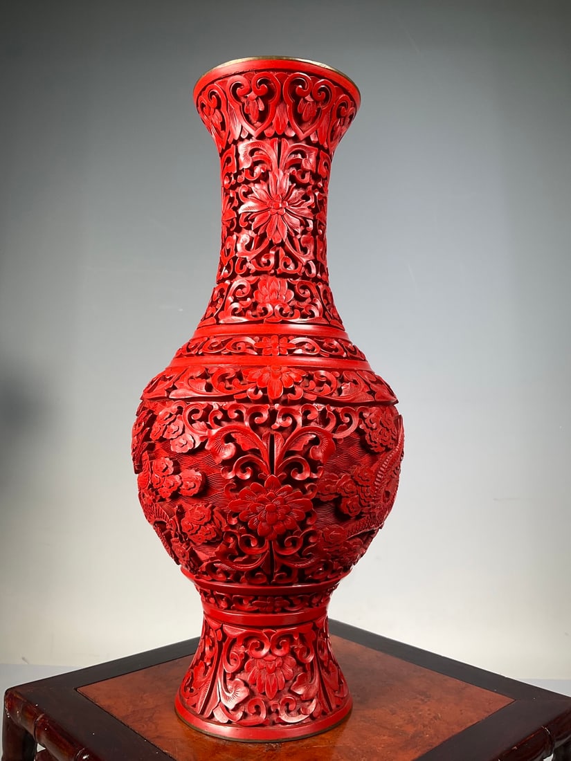 An Exquisite Bronze Carved Red Lacquer Dragon Pattern Flower Pattern Vase - 4