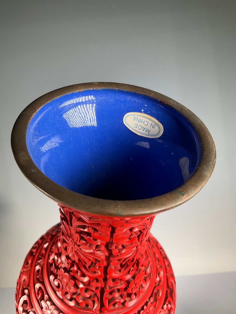 An Exquisite Bronze Carved Red Lacquer Dragon Pattern Flower Pattern Vase - 7