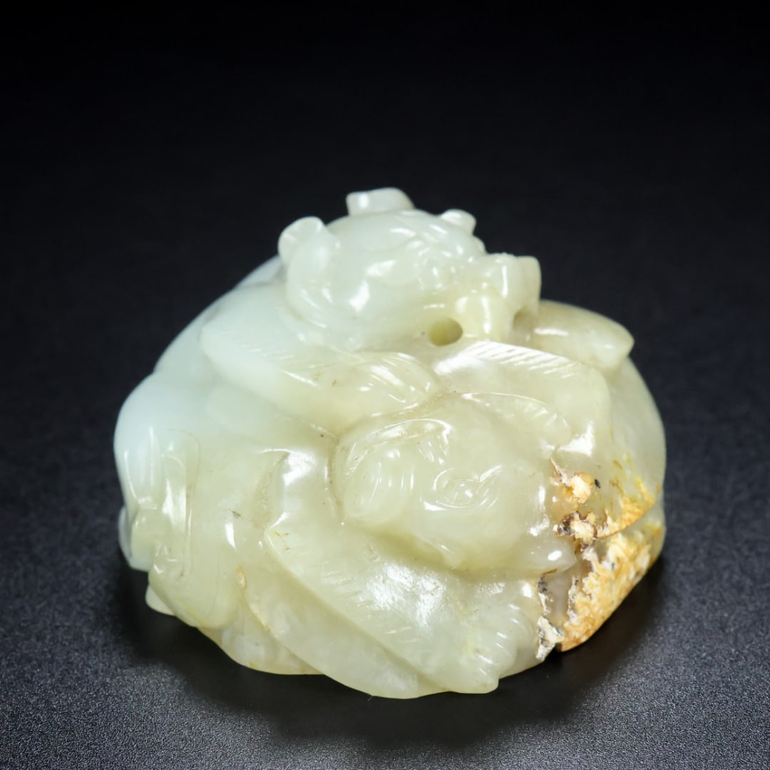 An Exquisite White Jade Dragon Pattern Paper Weight - 4