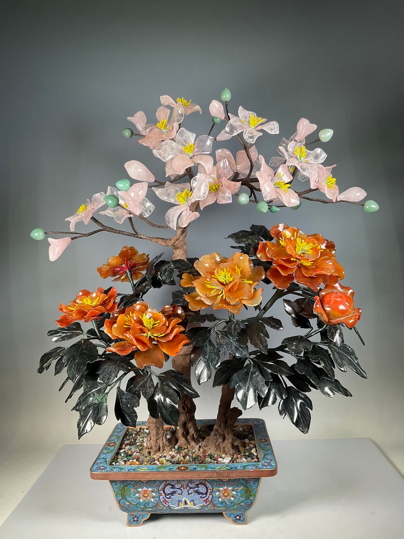 An Exquisite Cloisonne Inlaid Gems Flower Pattern Bonsai: An Exquisite Cloisonne Inlaid Gems Flower Pattern Bonsai Qing Dynasty, China Size:71cm (The Dimensions Of All Batches Are Manually Measured.If You Need More Detailed Information, Please Contact Our