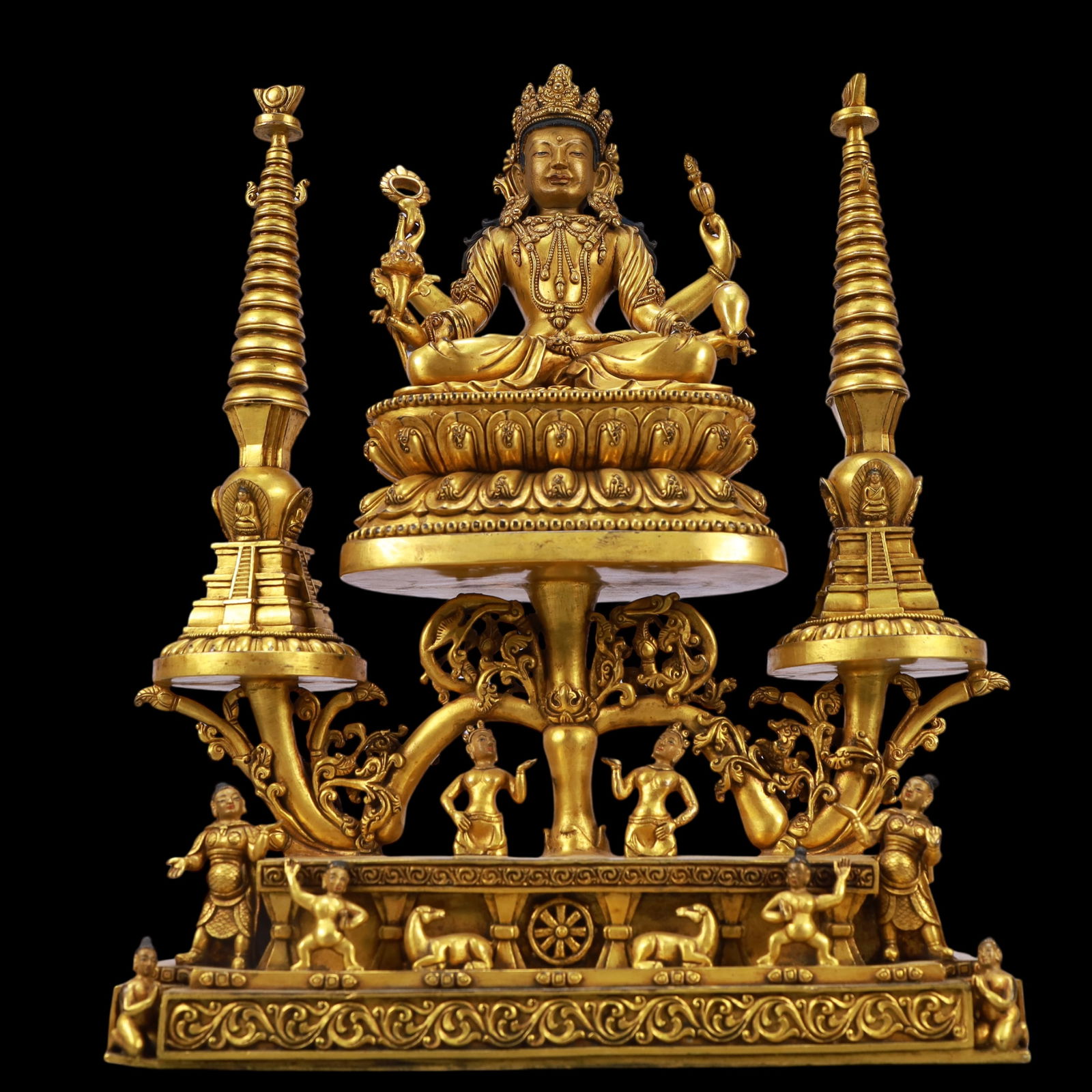 A Exquisite Gilt Bronze Buddha statue: A Exquisite Gilt Bronze Buddha statue Ming Dynasty, China Yongle Six-character Mark Size:27cmx24cmx38cm Weight:9000g (The Dimensions Of All Batches Are Manually Measured.If You Need More Detailed Info