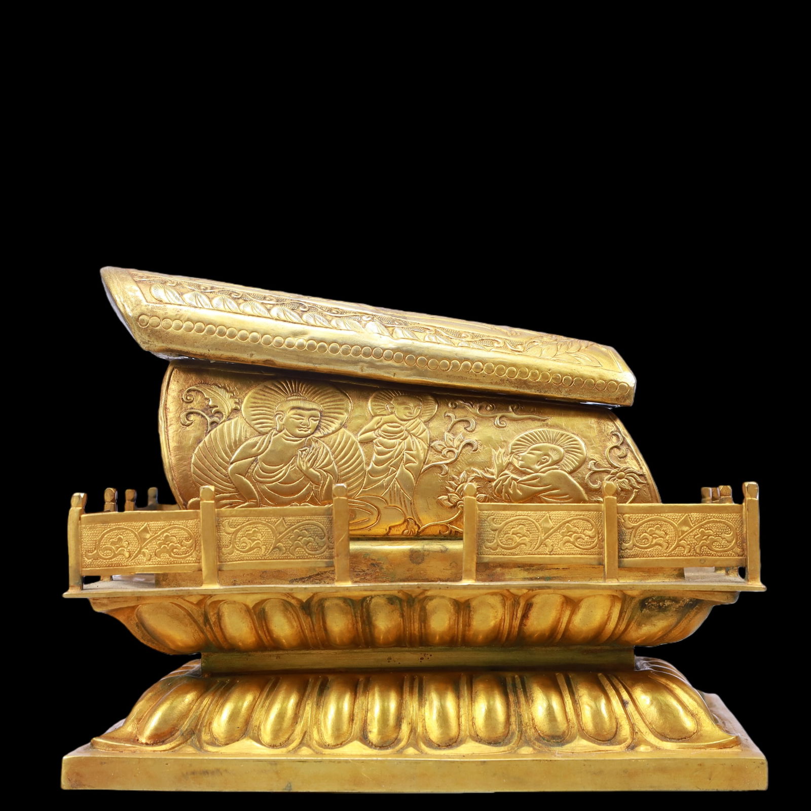 A Exquisite Gilt Bronze Flower and Bird Pattern Figures Pattern Ornament - 3