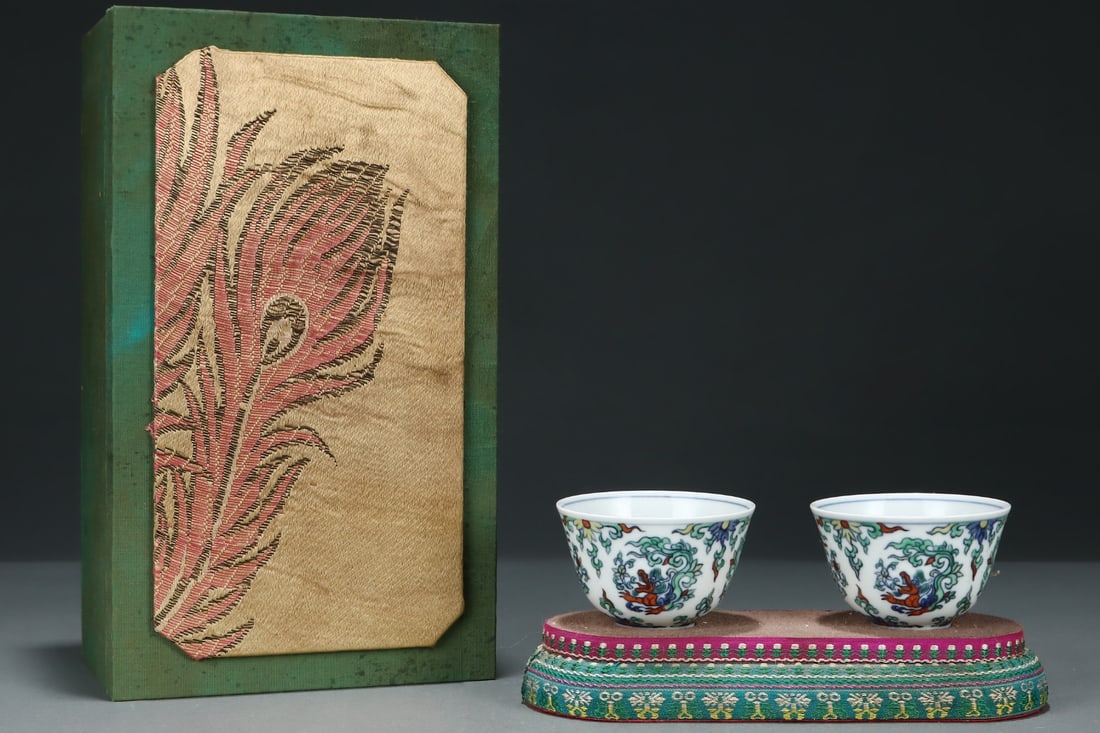 An Exquisite Doucai Lotus Pattern Dragon Pattern Cup - 2