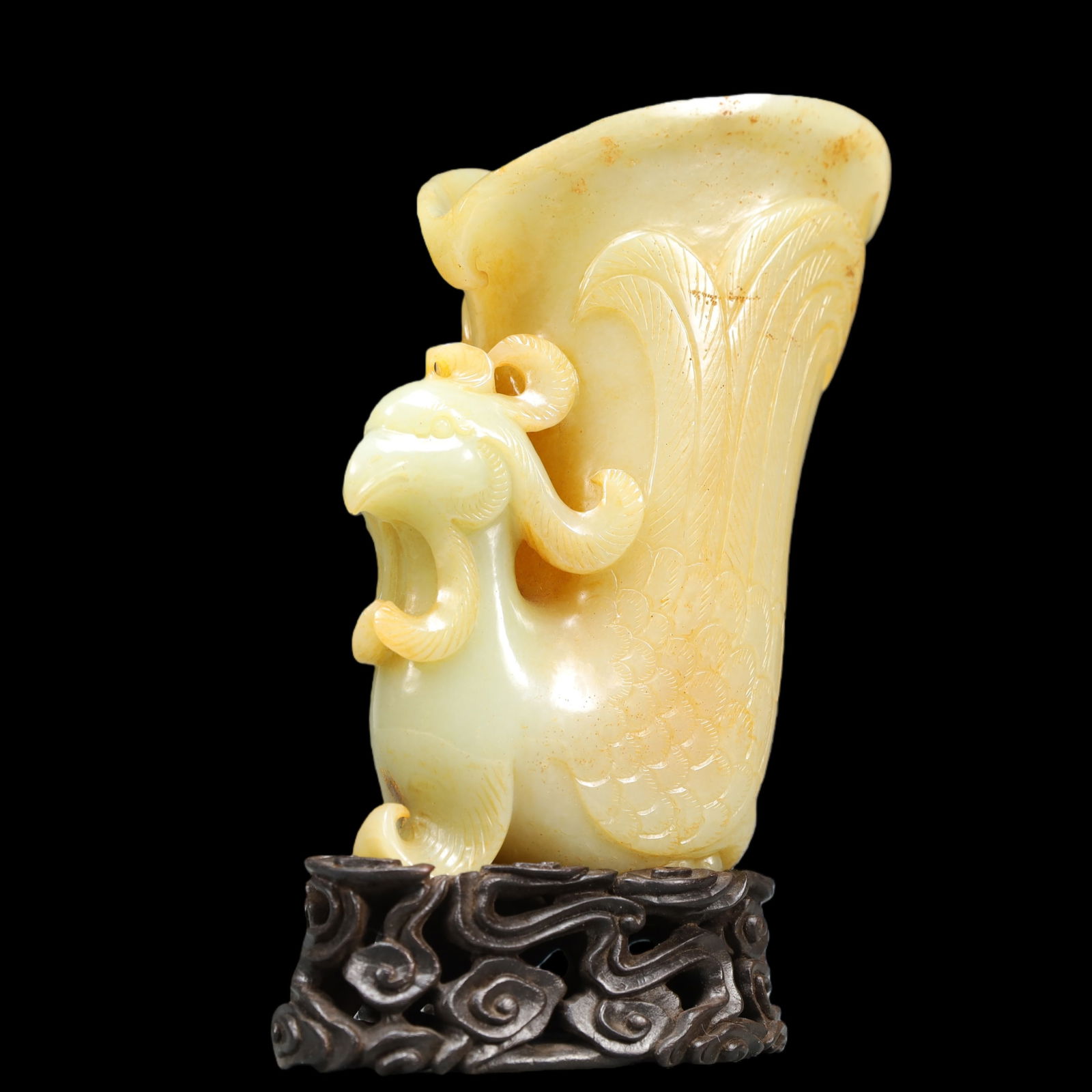 A Exquisite Archaic Jade Phoenix-Form Cup - 4