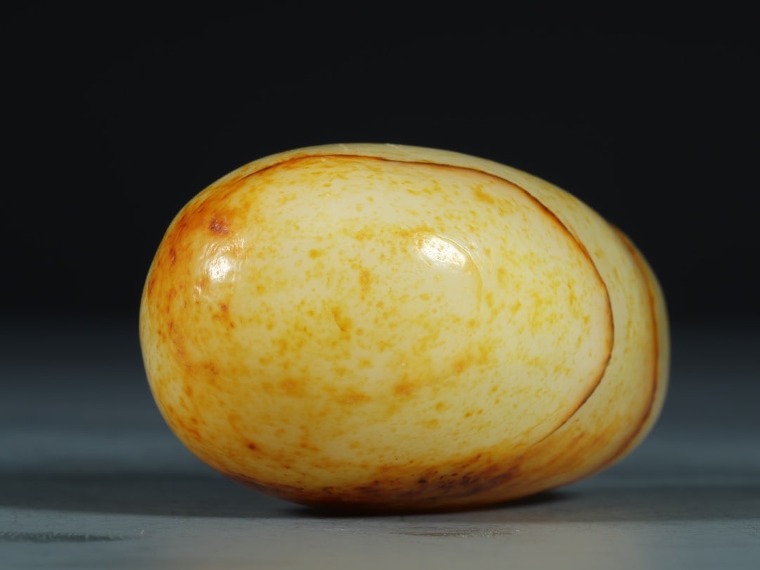 An Exquisite White Jade Ornament - 7