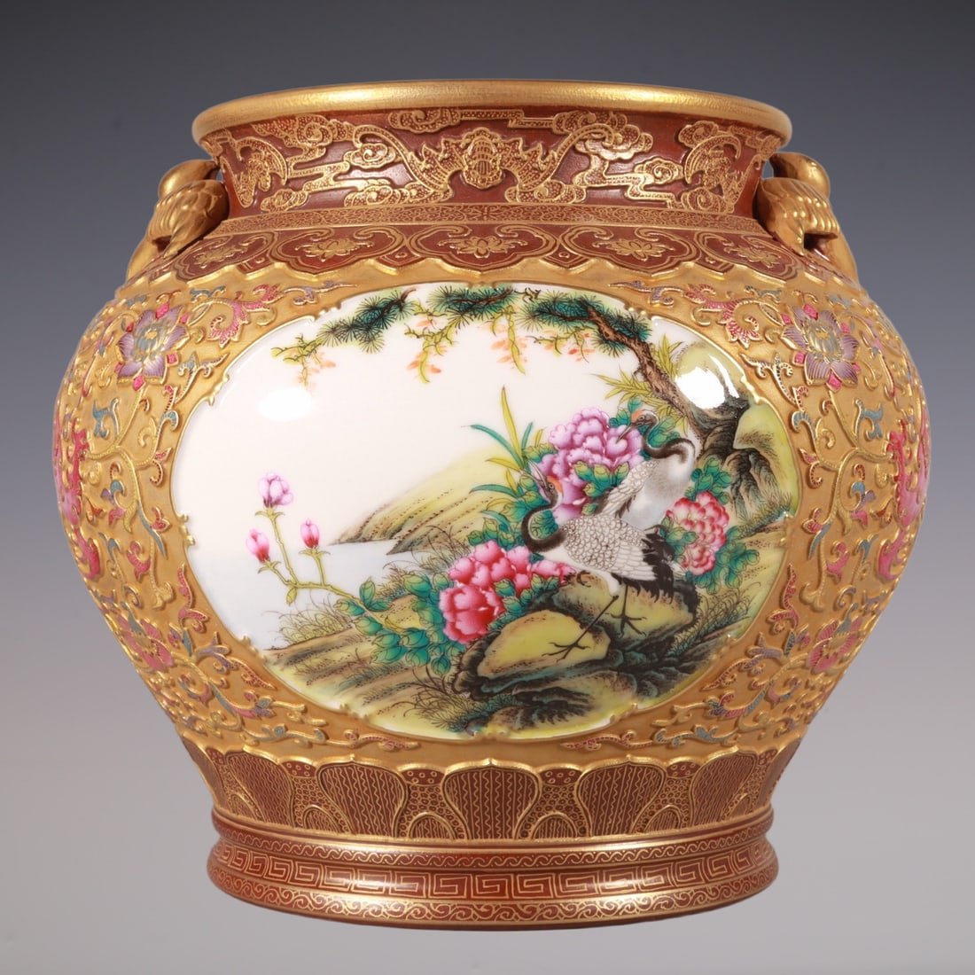 An Exquisite Enamel Lotus Pattern Flower and Bird Pattern Double-Ears Vat - 5