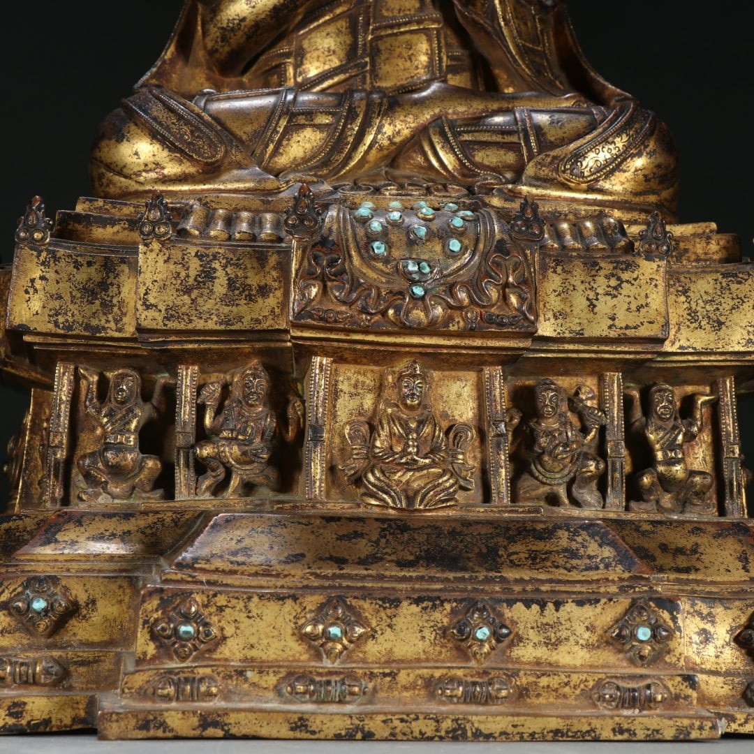 An Exquisite Bronze Gilt Buddha Statue - 3