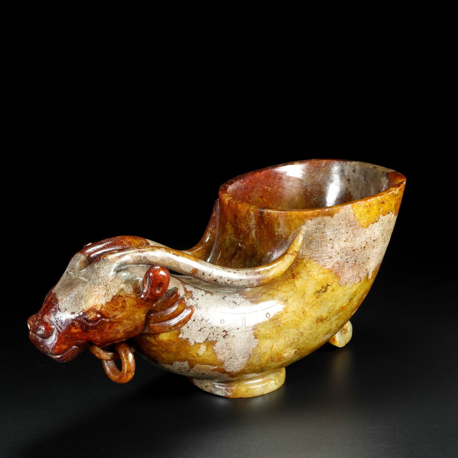 An Exquisite White Jade Auspicious Beast-Shaped Goblet - 4