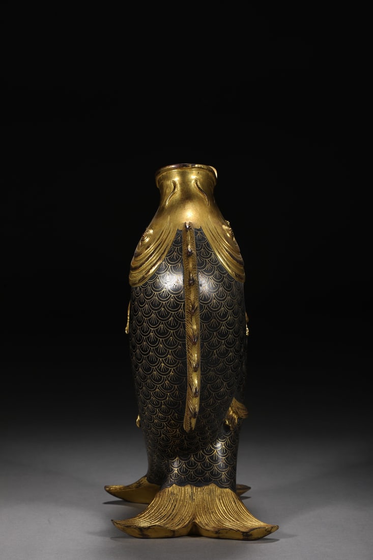 An Exquisite Cloisonne Fish-Shaped Vase - 3
