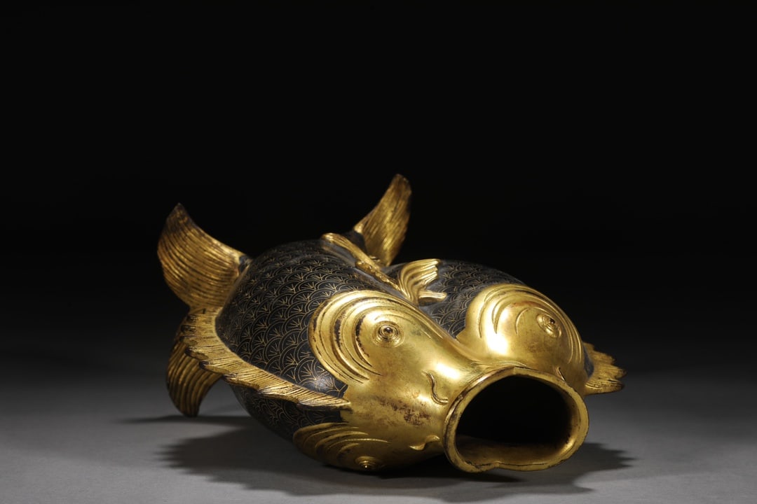 An Exquisite Cloisonne Fish-Shaped Vase - 5