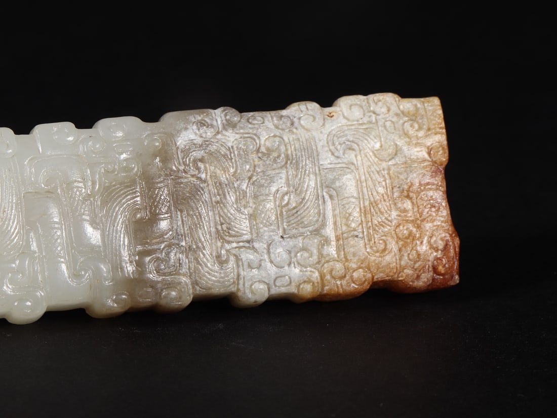 An Exquisite White Jade Ornament - 6