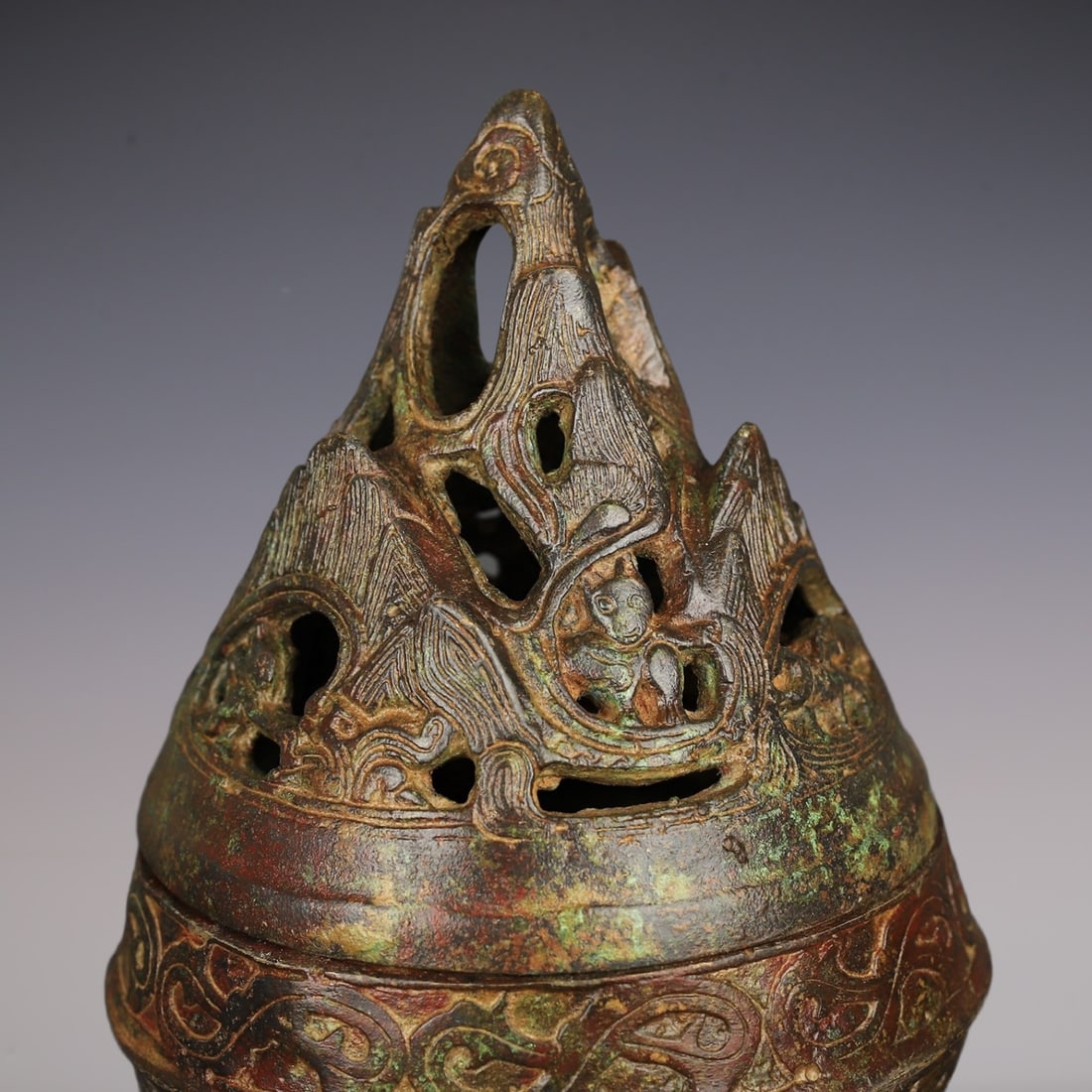 An Exquisite Bronze Censer - 8