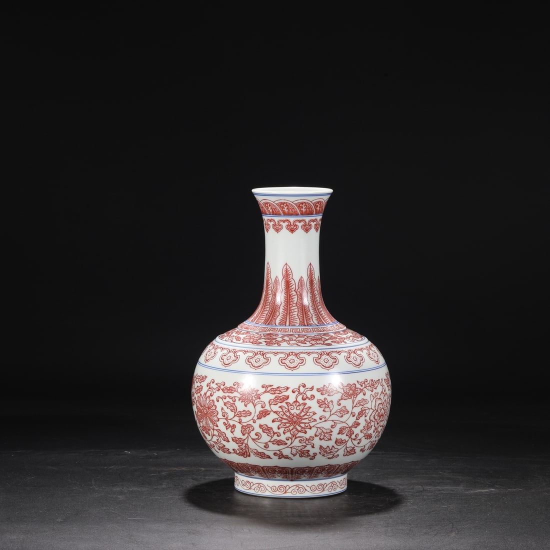 An Exquisite Underglaze-Red Lotus Pattern Vase - 2