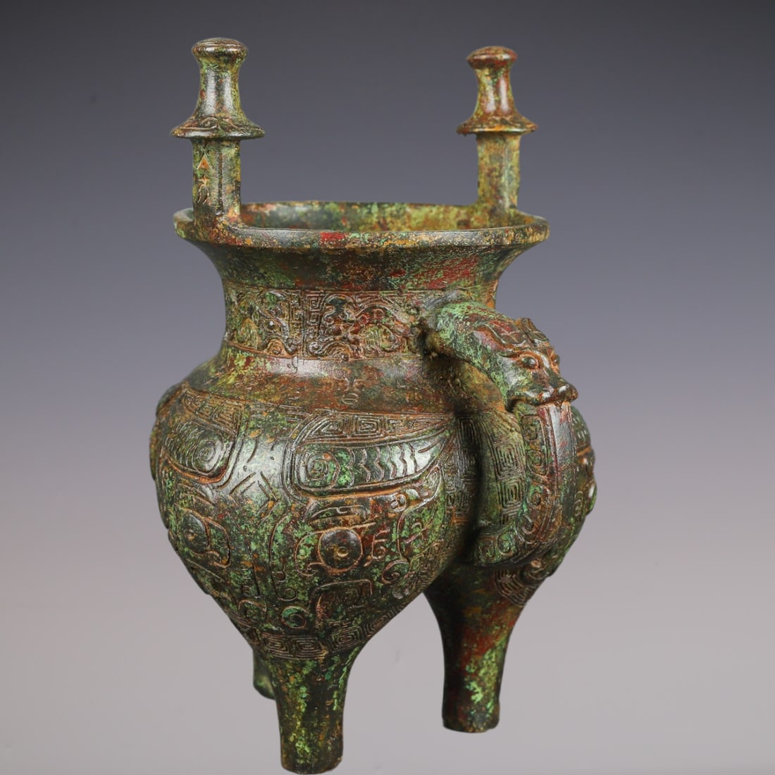 An Exquisite Bronze Beast-Face Pattern Ewer - 7