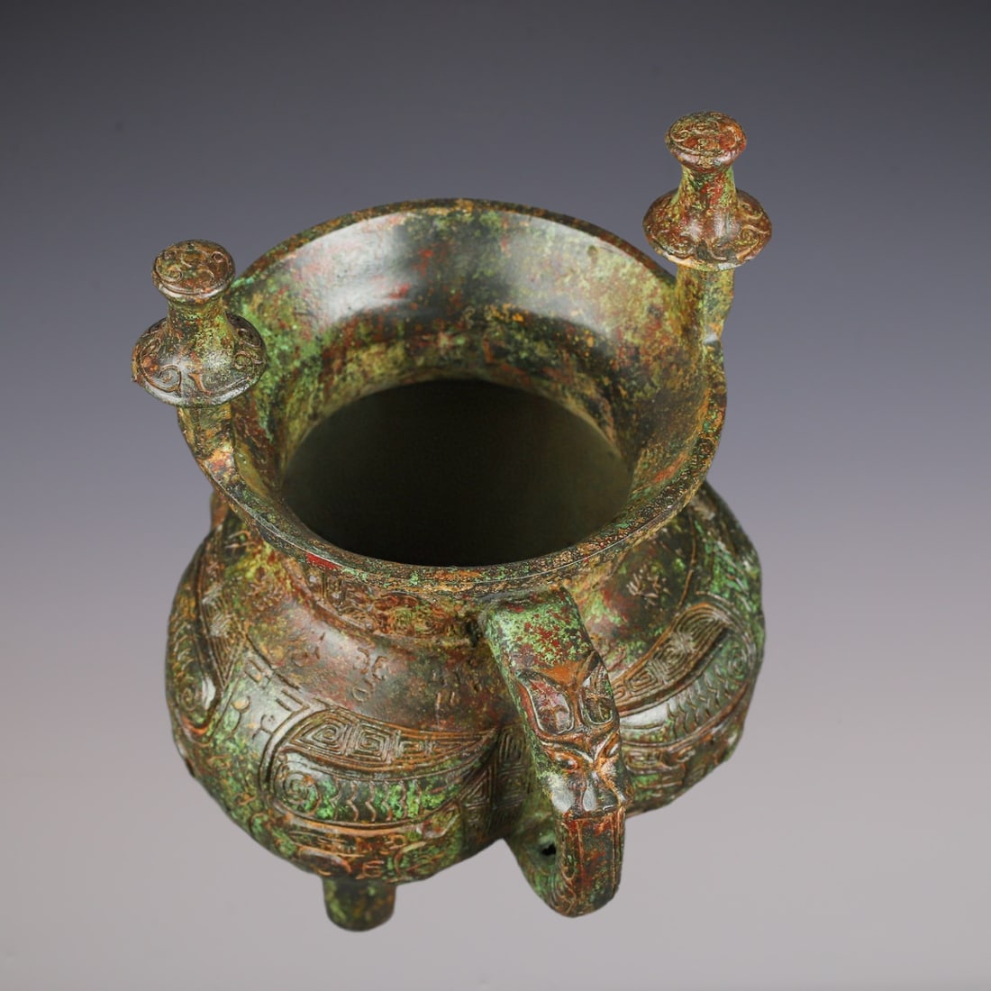 An Exquisite Bronze Beast-Face Pattern Ewer - 8