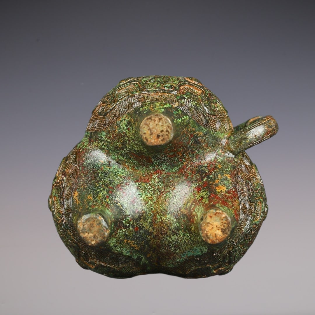 An Exquisite Bronze Beast-Face Pattern Ewer - 9