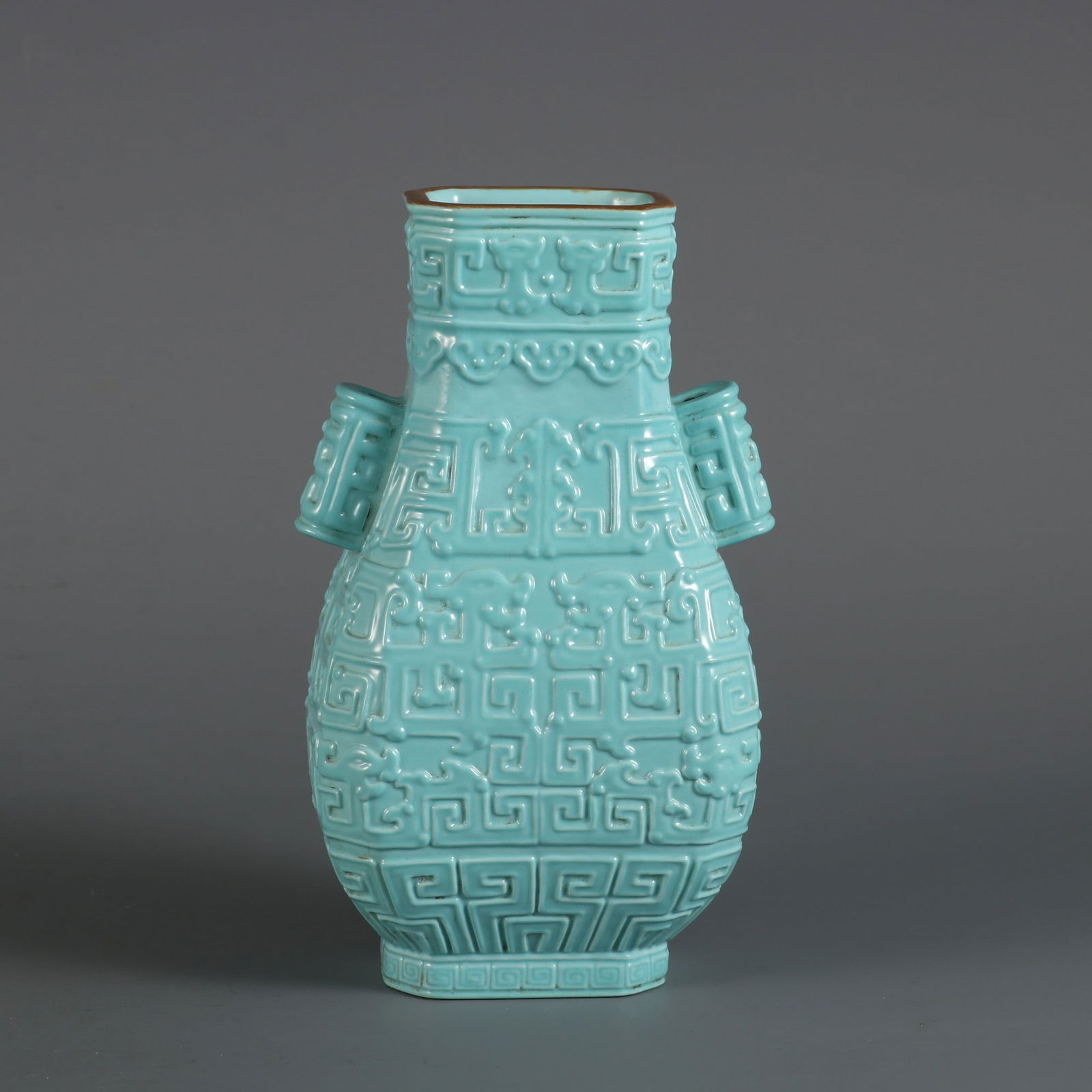 An Exquisite Green Glazed Phoenix Pattern Double-Ears Vase: An Exquisite Green Glazed Phoenix Pattern Double-Ears Vase Qing Dynasty, China Qianlong Six-character Mark Size:17.2cmx9.5cm (The Dimensions Of All Batches Are Manually Measured.If You Need More