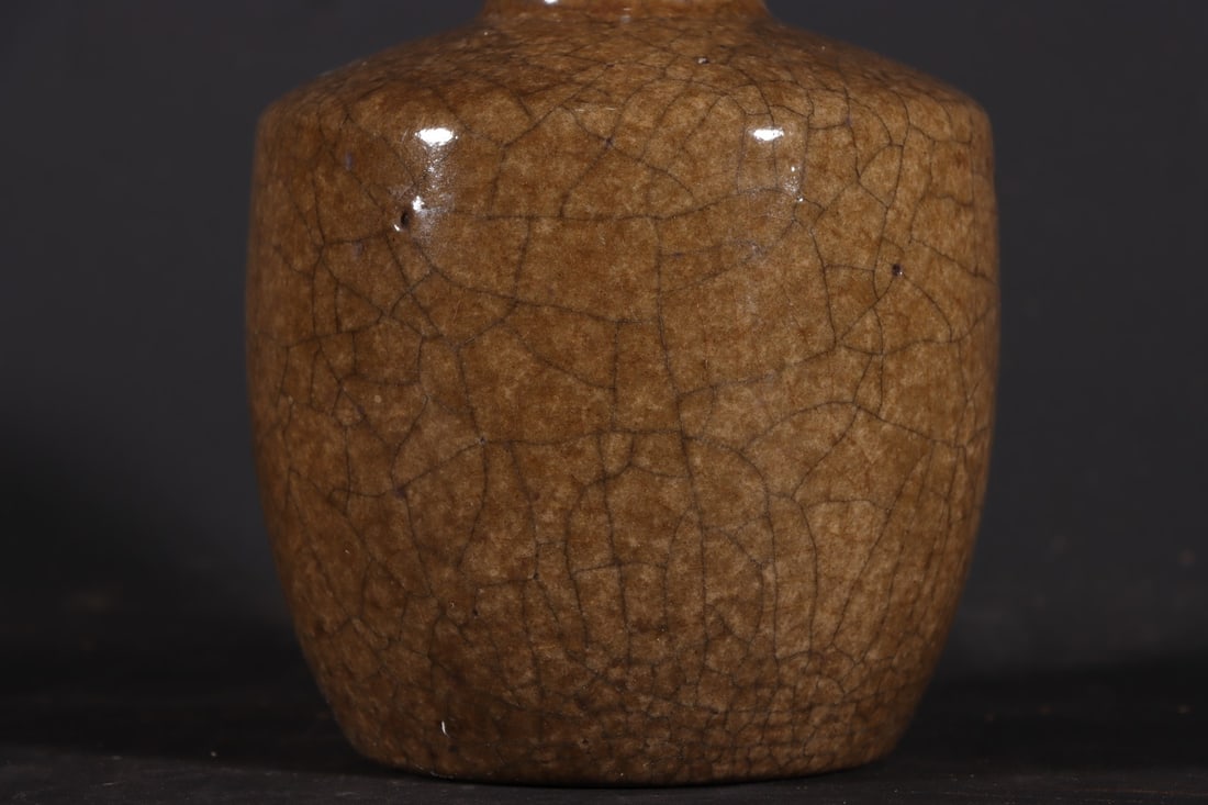 An Exquisite Ge yao Vase - 4