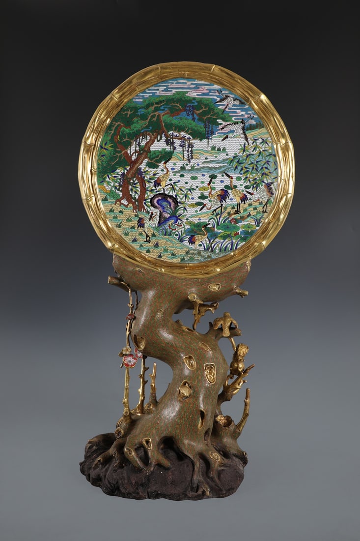 An Exquisite Cloisonne Landscape and Figure Pattern Screen - 2