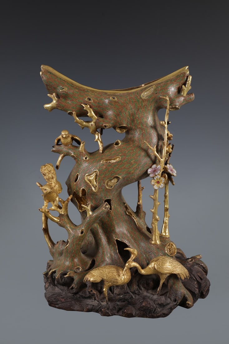 An Exquisite Cloisonne Landscape and Figure Pattern Screen - 7