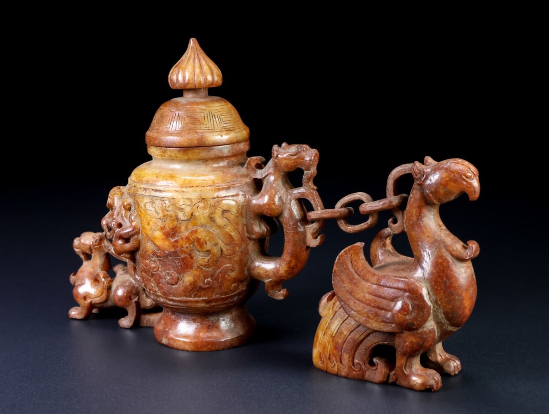 An Exquisite White Jade Dragon and Phoenix Pattern Vase - 7