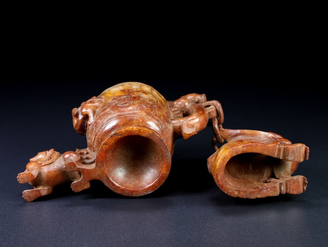 An Exquisite White Jade Dragon and Phoenix Pattern Vase - 8