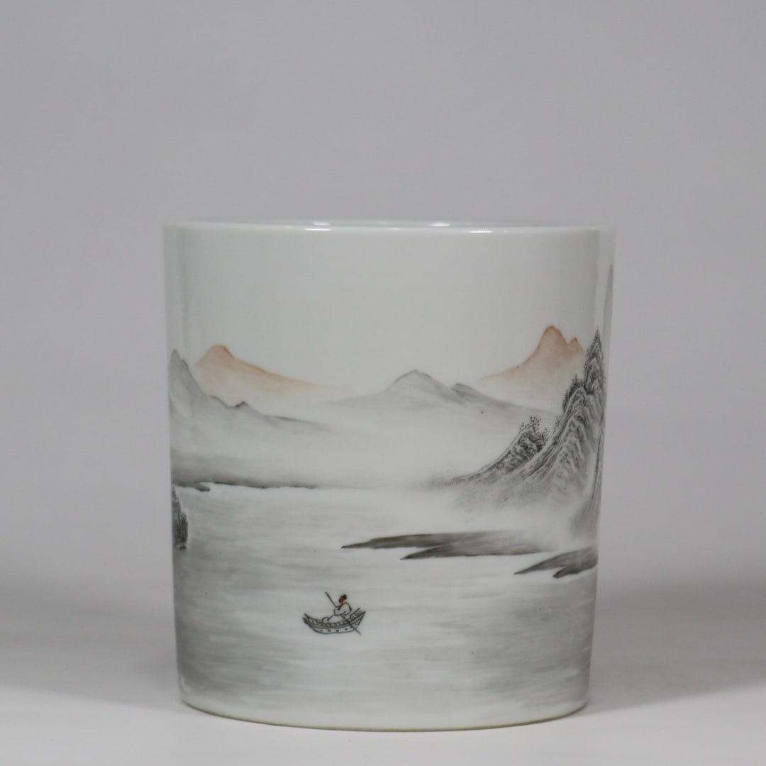 An Exquisite Ink Color Landscape Pattern Brush Pot - 3