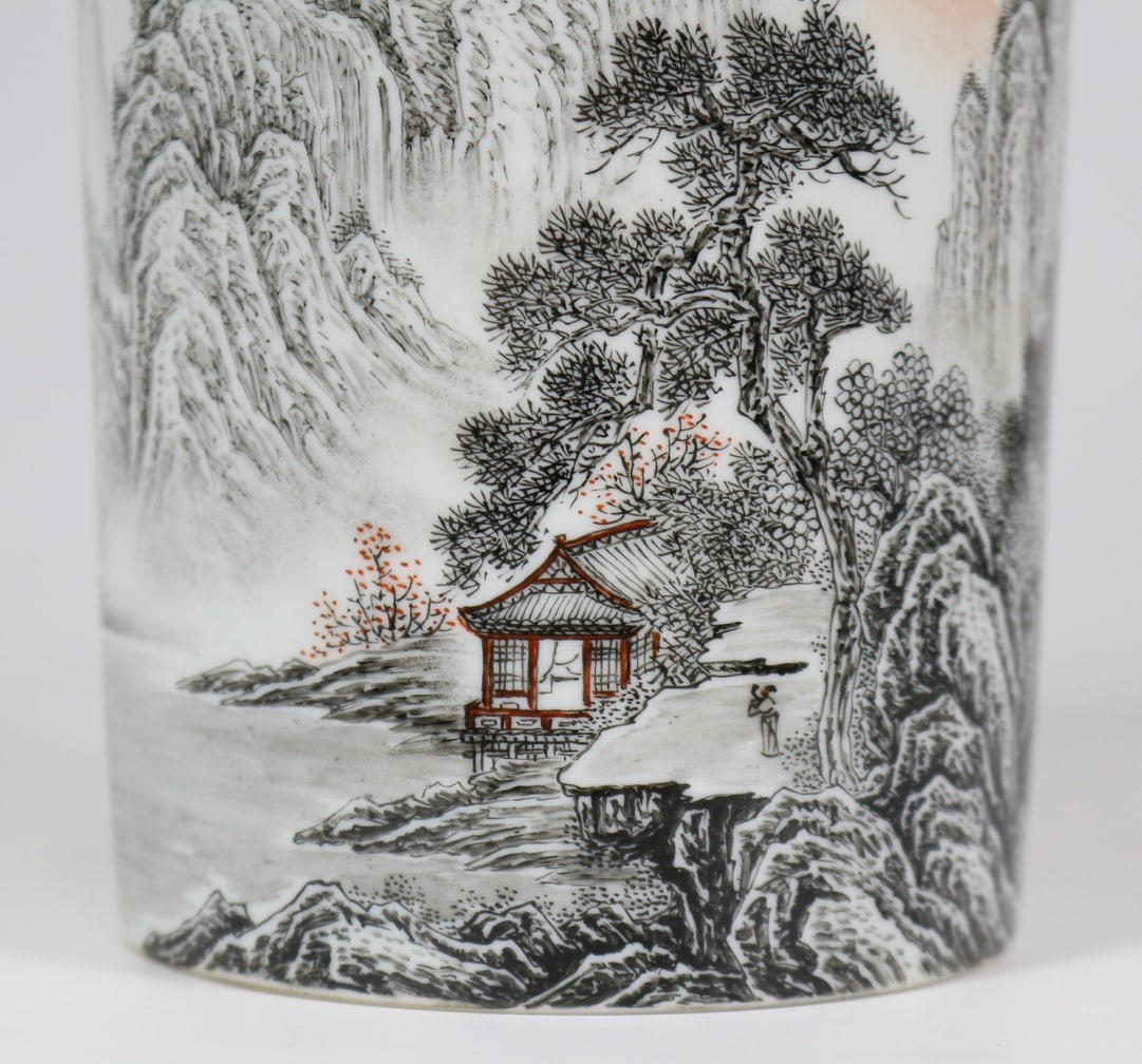 An Exquisite Ink Color Landscape Pattern Brush Pot - 5