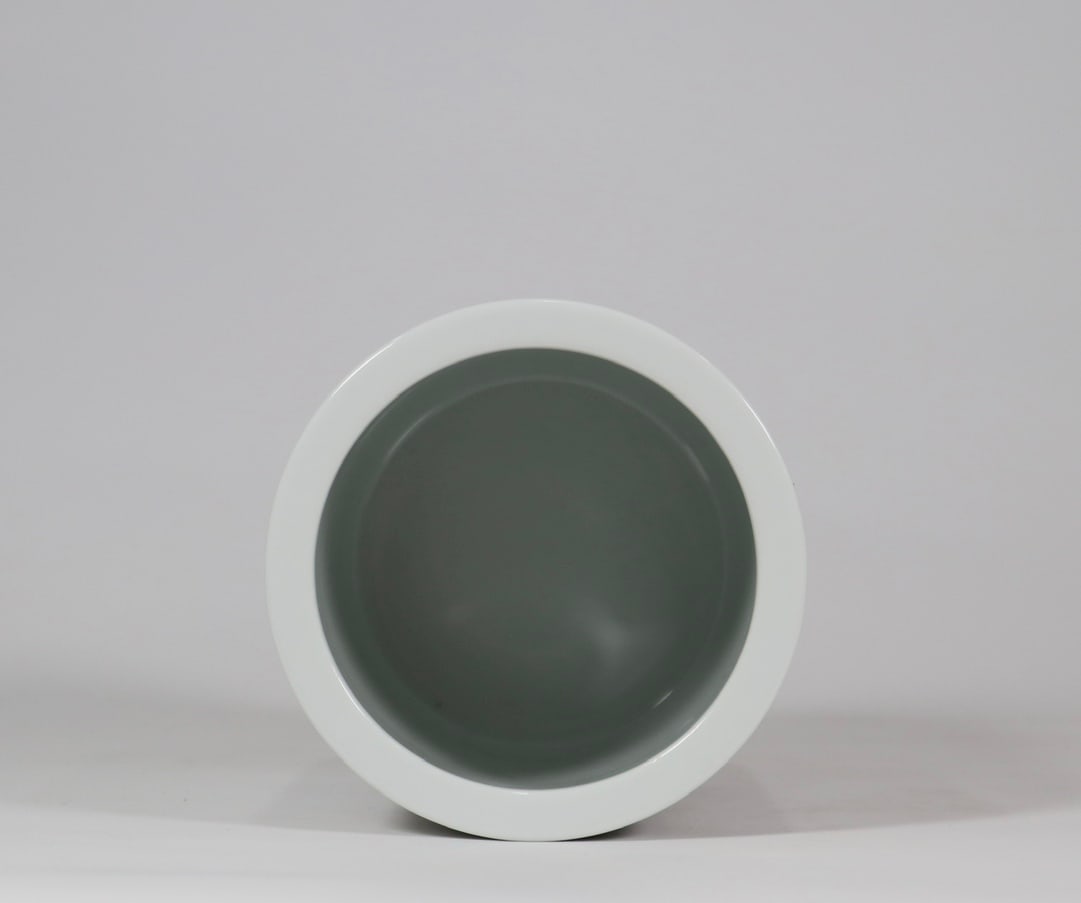 An Exquisite Ink Color Landscape Pattern Brush Pot - 7