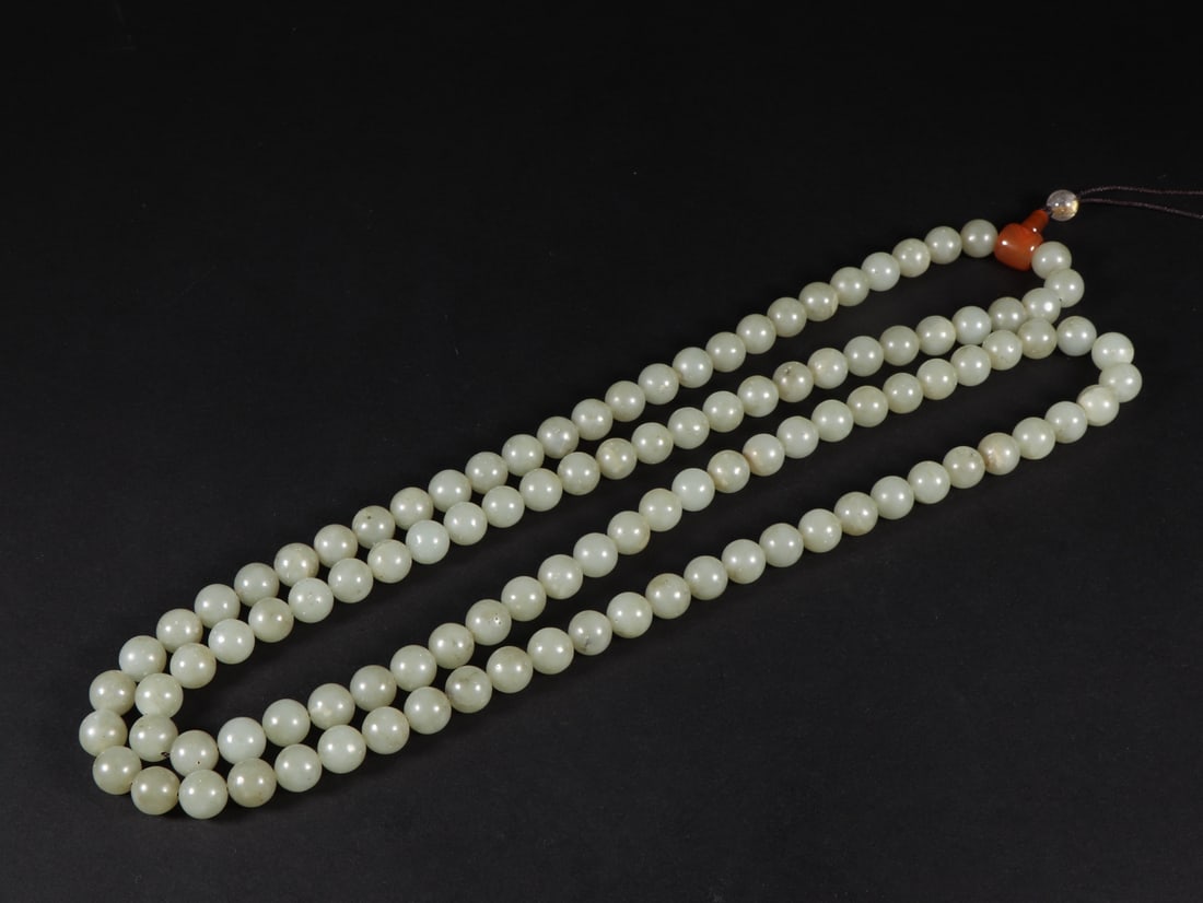 An Exquisite White Jade Round beads - 8