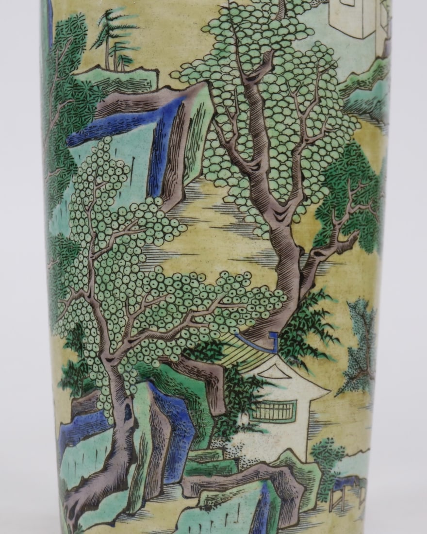 An Exquisite Wucai Landscape Pattern Vase - 6
