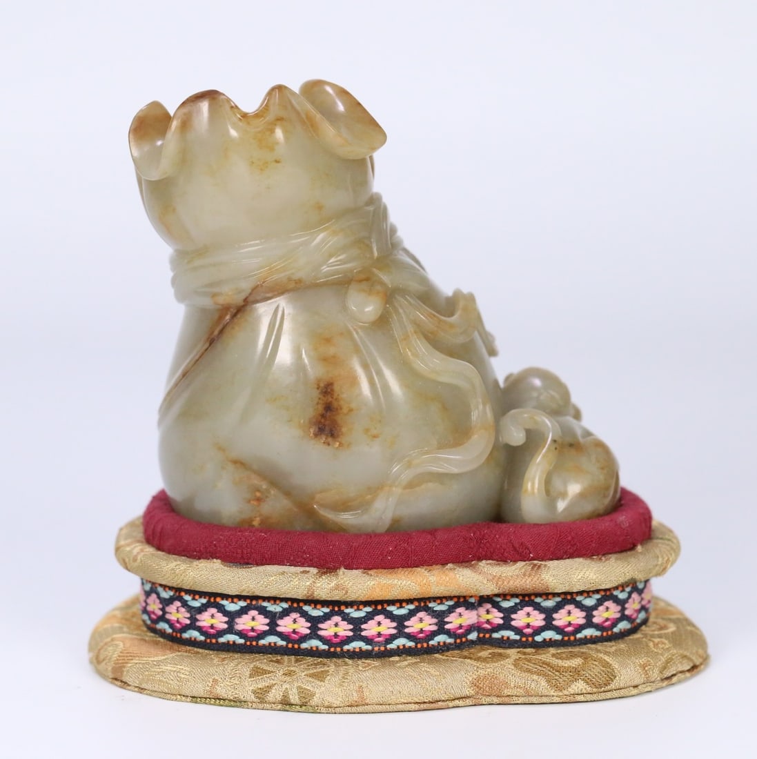 An Exquisite White Jade Monkey Pattern Ornament - 4