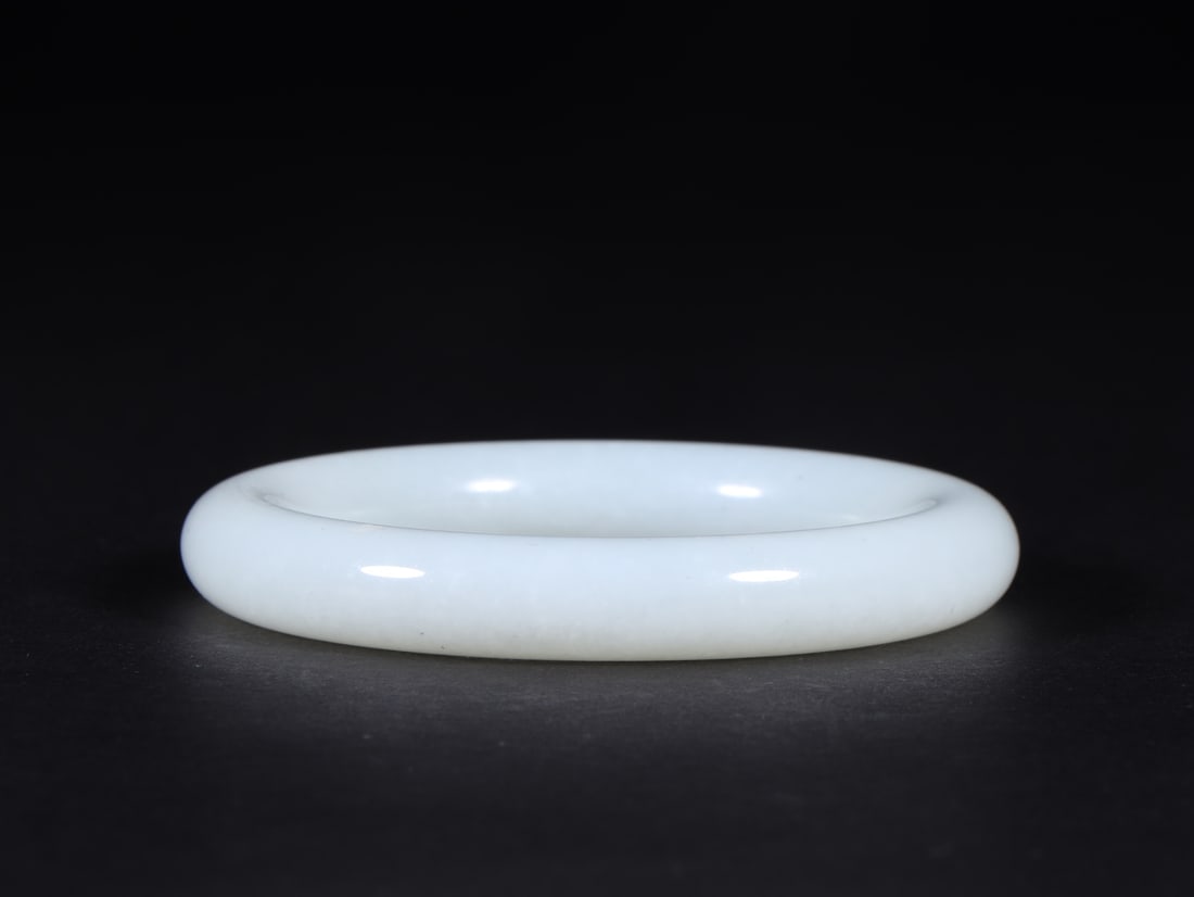 An Exquisite White Jade Bracelets - 3