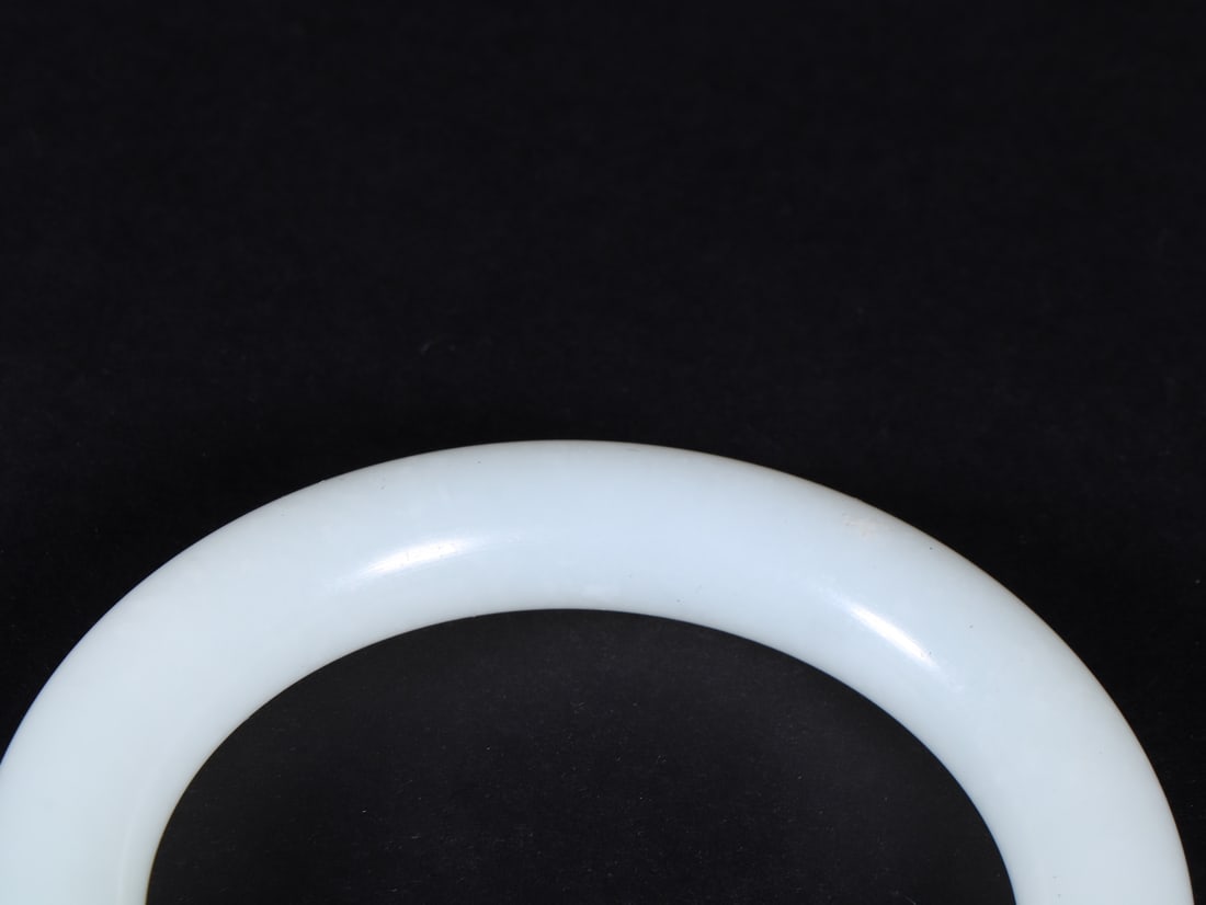 An Exquisite White Jade Bracelets - 7