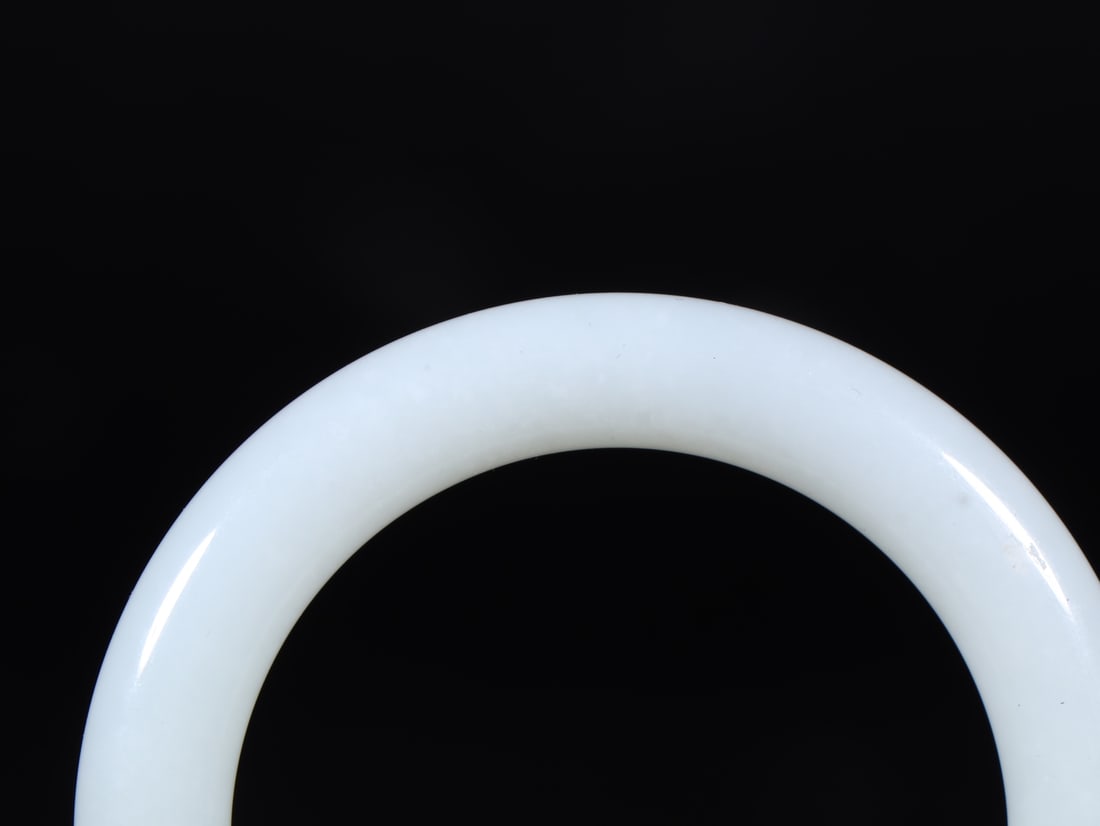 An Exquisite White Jade Bracelets - 9