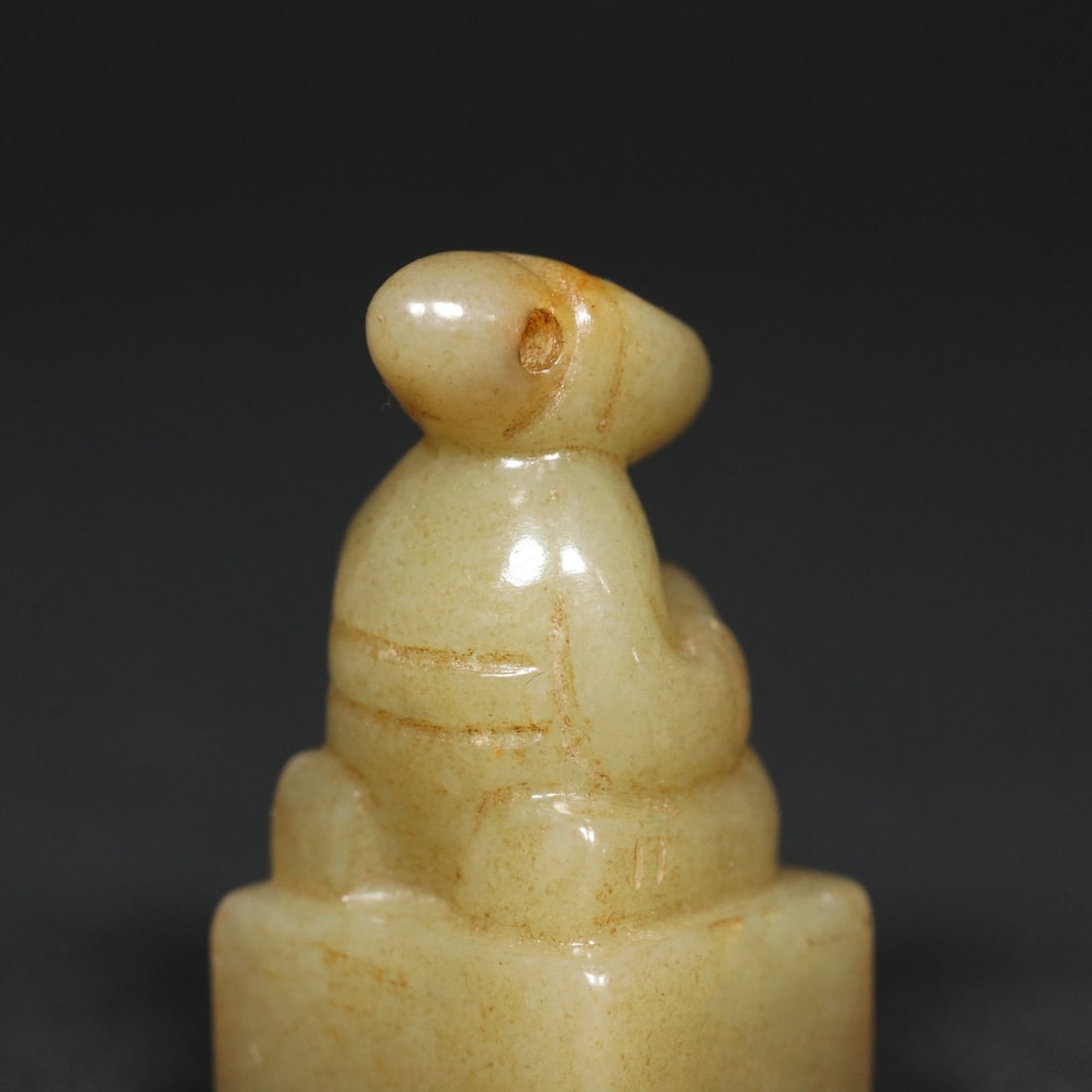 An Exquisite White Jade Figure Seal - 9