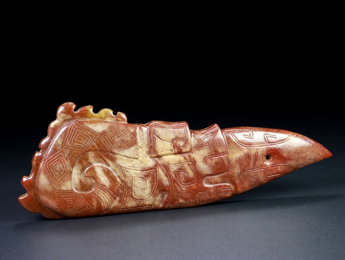 An Exquisite White Jade Dragon Pattern Ornament: An Exquisite White Jade Dragon Pattern Ornament Han Dynasty, China Size:21.4cmx7.9cmx1.4cm Weight:383.5g (The Dimensions Of All Batches Are Manually Measured.If You Need More Detailed Information, Ple