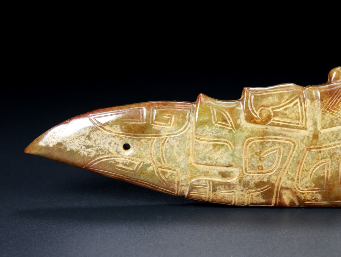 An Exquisite White Jade Dragon Pattern Ornament - 5