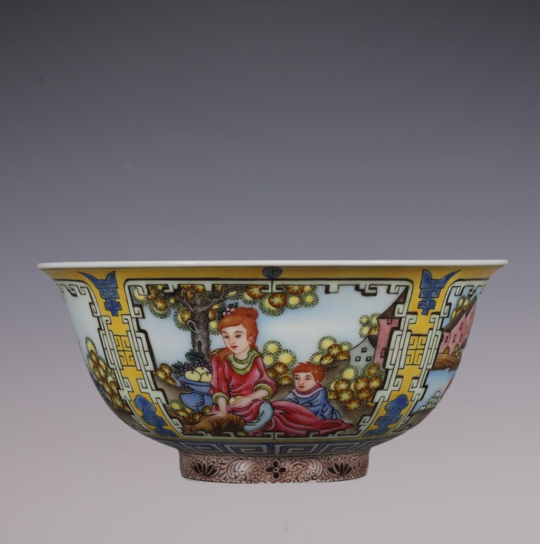 An Exquisite Enamel Character and Story Pattern Bowl: An Exquisite Enamel Character and Story Pattern Bowl Qing Dynasty, China Qianlong Four-character Mark Size:7.8cmx16.6cm (The Dimensions Of All Batches Are Manually Measured.If You Need More Detailed I