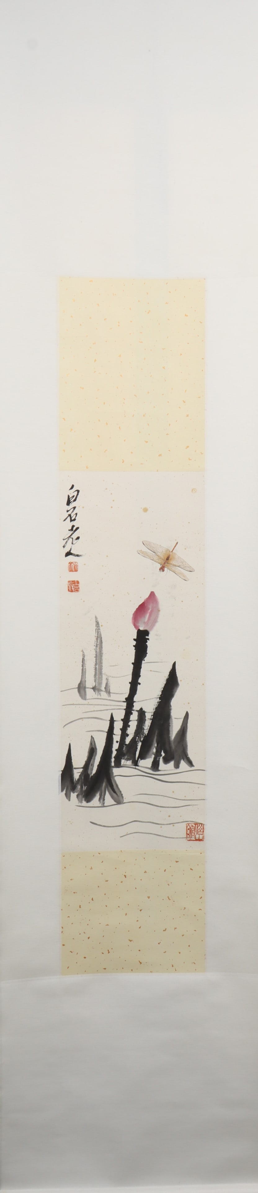 A Chinese Vertical Scroll Ink Painting of Flower on Paper: A Chinese Vertical Scroll Ink Painting of Flower on Paper Qi baishi Size:59cmx23cm (The Dimensions Of All Batches Are Manually Measured.If You Need More Detailed Information, Please Contact Our